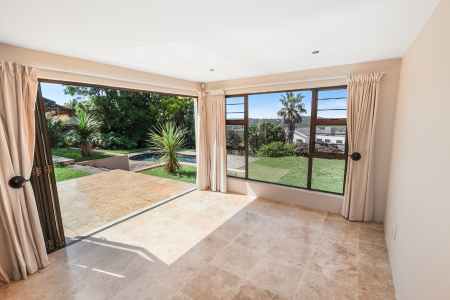 4 Bedroom Property for Sale in Beacon Bay Eastern Cape